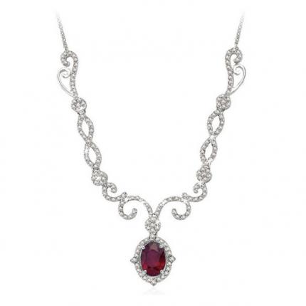 2.77 ct. Pırlanta Yakut Kolye